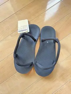 国内正規品　mont-bell ソックオンサンダル　ブラック　新品・未使用