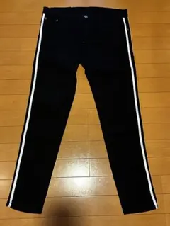 Be- in 2本ライン　スキニージーンズ