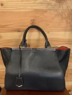FENDIブラック黒★トロワジュール