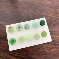 Item thumbnail for item 6ccd4cea-07e1-4aae-83af-09238750adf0