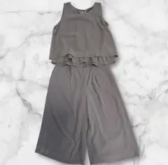 セットアップ フリルタンクトップ ワイドパンツ(カーキー)