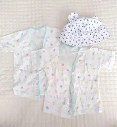 ベビー肌着2枚とクマ耳の帽子セット