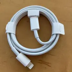 新品　Apple純正　Lightningケーブル