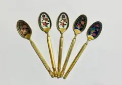 Item thumbnail for item b3d9589e-409b-4f46-af7b-79d175668d90