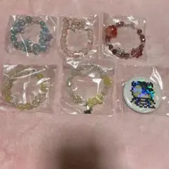 ビーズブレスレット、缶バッジセット　ココロちゃん