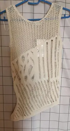 ZARA ノースリーブ トップス Mサイズ クリーム色