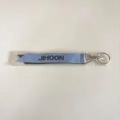 TWS ジフン　カプセルトイ　リボンキーホルダー
