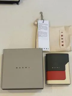 Item thumbnail for item f32d9152-6c46-483b-8599-65a8486bce99