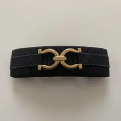 【最終お値下げ中】フェラガモ　バレッタ　ブラック