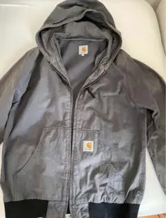 Carhartt パーカー即発送