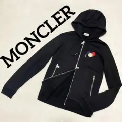 215【使い勝手抜群✨】モンクレール ブラック フルジップパーカー メンズ ロゴ