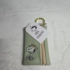 スヌーピー　スマートキーケース　緑
