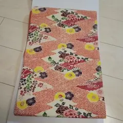 本場琉球紅型 正絹 鬼しぼ縮緬 牡丹 古琉球紅型 扇 扇子 梅 麻の葉