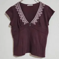 【armoire caprice】（M）Vネックカットソー/レース使いトップス