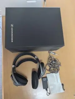 SENNHEISER HD 700 おまけ変換コネクタ付　ゼンハイザー 71lANApTWCL._AC_SY200_QL15_.jpg