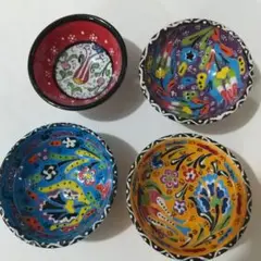 トルコ製 ハンドメイド 陶器 小ボウル 4個