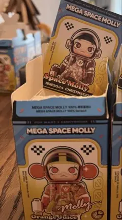 MEGASPACE MOLLY 100% シリーズ4