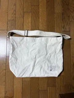 BEAMS メッセンジャーバッグ