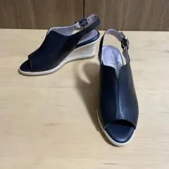新品未使用品　銀座かねまつ　ウェッジソール　レザー　サンダル　ミュール　黒　23