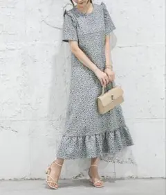 フリル 花柄ワンピース 美品 ※大量断捨離中 まとめ買いでお得
