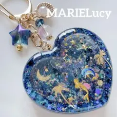 シャカシャカキーホルダー　夜の海と花火と金魚シェイカー　ブラック　ハート