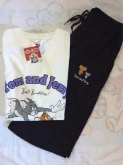 新品タグ付　半袖　トムとジェリー ルームウェア Lサイズ
