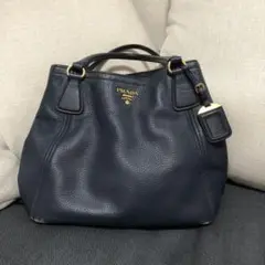 プラダ ショルダーバッグ
