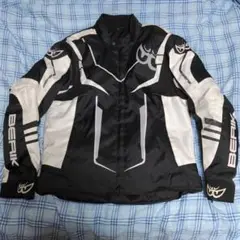Item thumbnail for item a46124d4-54f2-434e-9335-1812435b5556