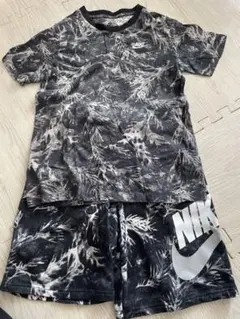 NIKE葉柄セットアップ 155cm