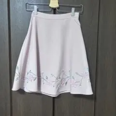 フレアスカート ピンク 花柄刺繍