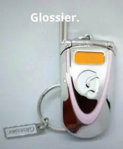 2025年最新】glossier キーホルダーの人気アイテム - メルカリ