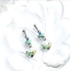 ハンドメイド イヤリング かすみ草 の イヤリング