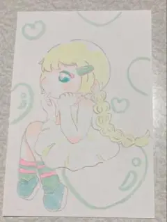 手書きイラスト　女の子　ふわふわ系