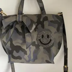 迷彩柄 スマイリーフェイス ショルダーバッグ　ポシェット