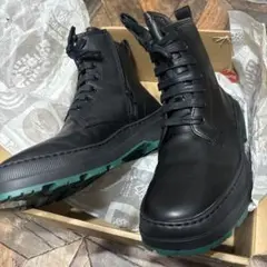 Item thumbnail for item 91617091-0591-46b8-8a9d-07d5f865e77b