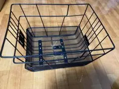 Item thumbnail for item f3a10d1e-eafe-40e5-985c-0d89e7f1257f