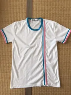 新品同様★ライン入り 半袖Tシャツ 9号