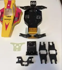 アソシエイテッドRC10 （恐らく）　オイルダンパー当時もの アソシエイテッドRC10 （恐らく） オイルダンパー当時もの