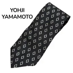 美品⭐︎ヨウジヤマモト　ネクタイ　黒　ダイヤ柄
