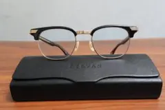 Item thumbnail for item f405ff39-a523-4d7f-9acf-2827056a42d0