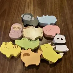 つぶらな瞳の動物園　木製積み木　知育玩具
