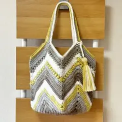 グラニーバッグ　段染め　ショルダーバッグ　手編み　バッグ　ハンドメイド