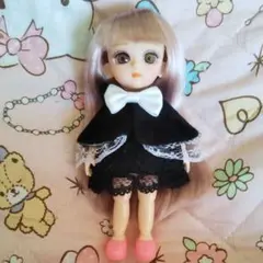 1／8サイズ ドール 洋服付き 着せ替え オビツ11 女のコ 関節ドール