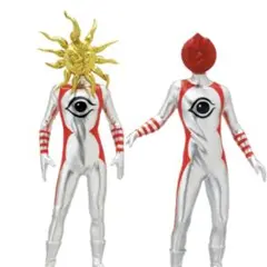 タローマン　ガチャガチャ　フィギュア