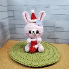 ⭐編みぐるみうさぎちゃんの置きぐるみ♪クリスマスセット⭐マット付き