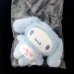 サンリオキャラクターズシークレットマスコット　シナモロール全身スーツ水色