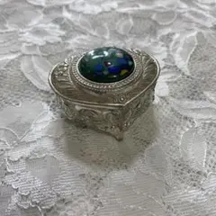 アンティーク　置物　小物入れ