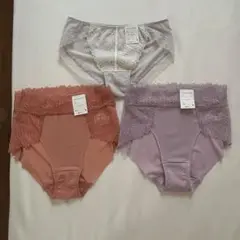 Item thumbnail for item 107690e3-90b8-45a1-b926-76b02f71ed57