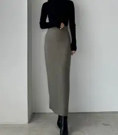 タグ付き louere タイトニットペンシルスカート チャコール Sサイズ