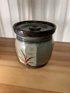 壺屋焼　新垣 修 作 琉球赤絵蕎麦茶碗（そばマカイ）1 壺屋焼 新垣 修 作 琉球赤絵蕎麦茶碗（そばマカイ）1